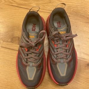 Hoka speed goat 4